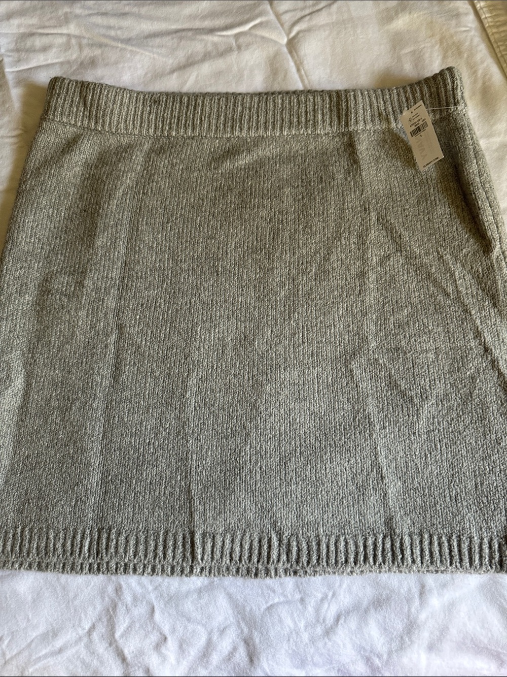 Old Navy Gray Sweater Mini Skirt